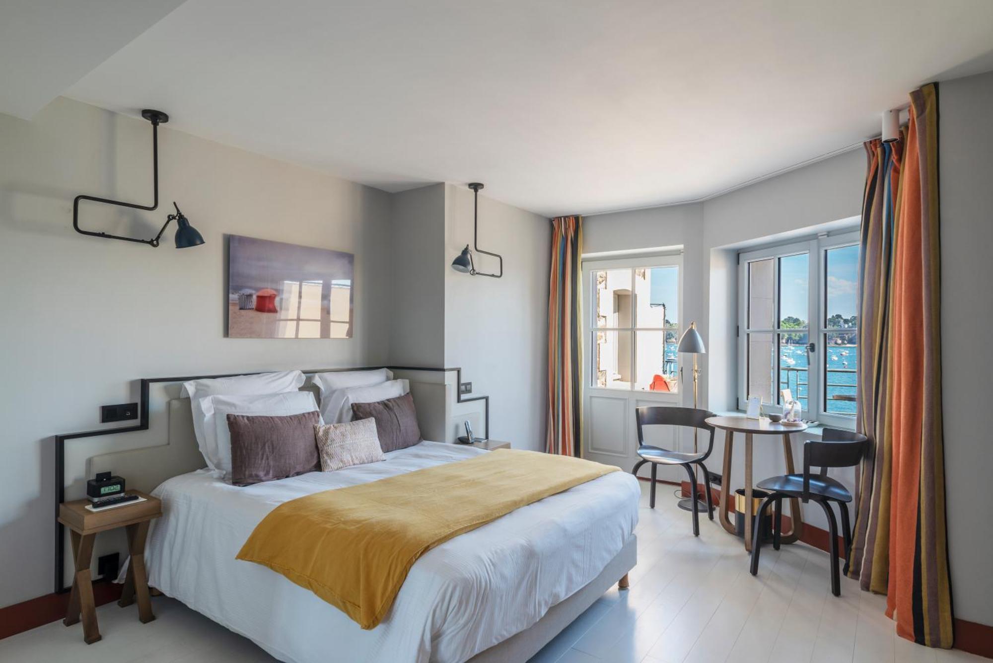 แคสเซิลบราค โฮเต็ล Hotel ดีนาร์ ภายนอก รูปภาพ